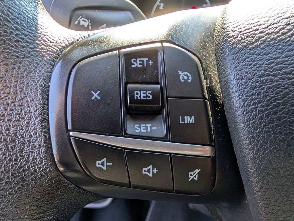 Used 2022 Ford Transit 350 XLT image 27