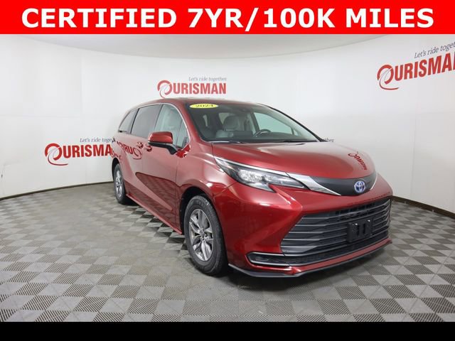 Used 2024 Toyota Sienna LE image 11