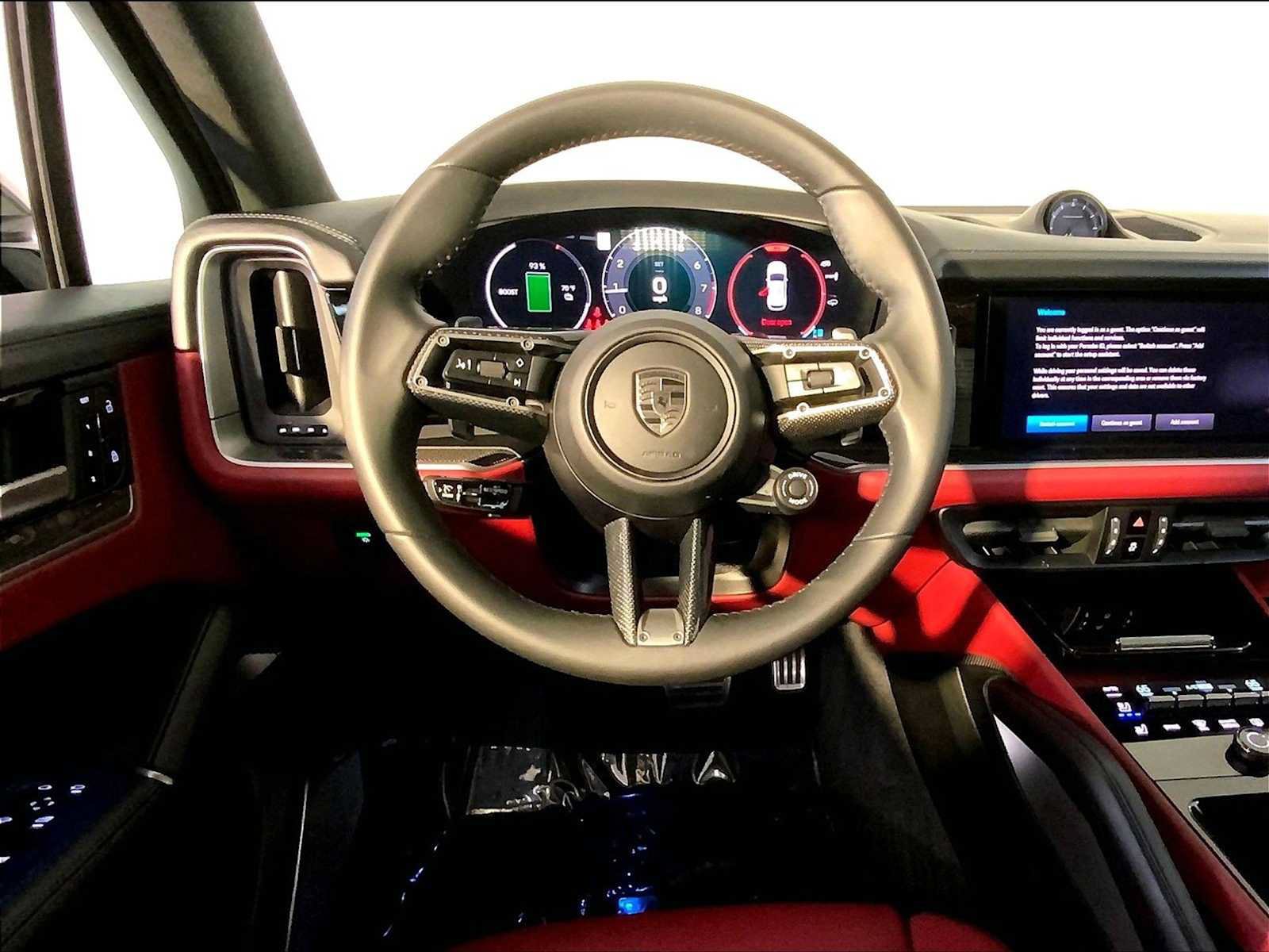 Certified 2025 Porsche Cayenne Turbo AWD/4WD image 13