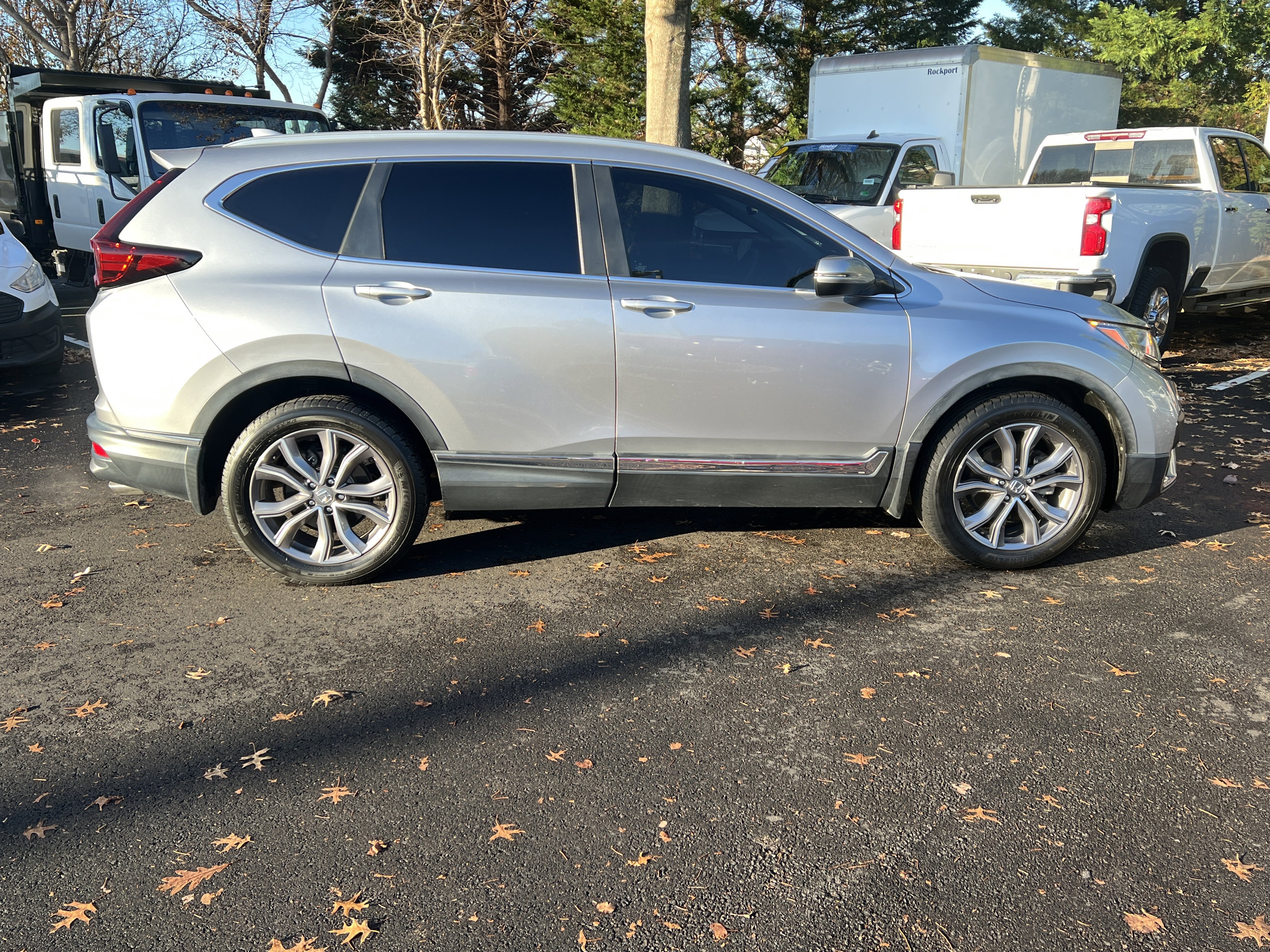 Used 2020 Honda CR-V Touring image 11