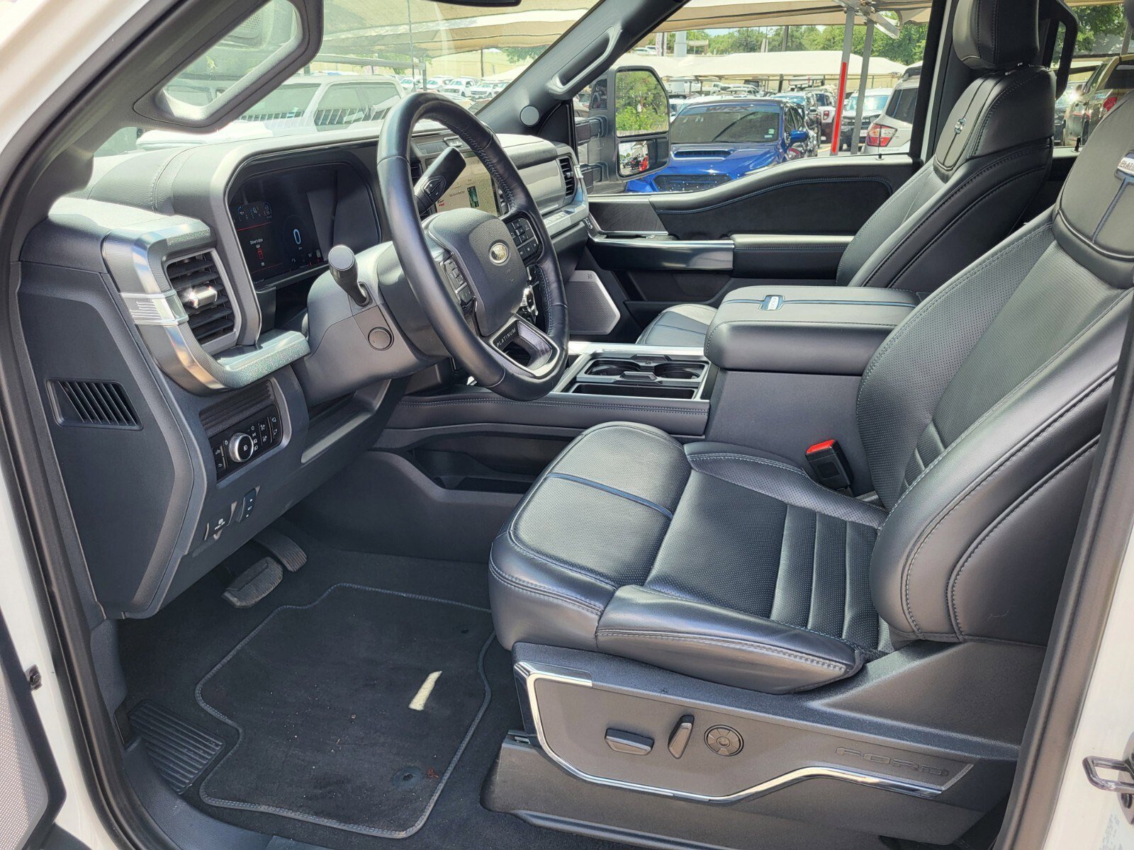 Used 2025 Ford F350 Platinum AWD/4WD image 20