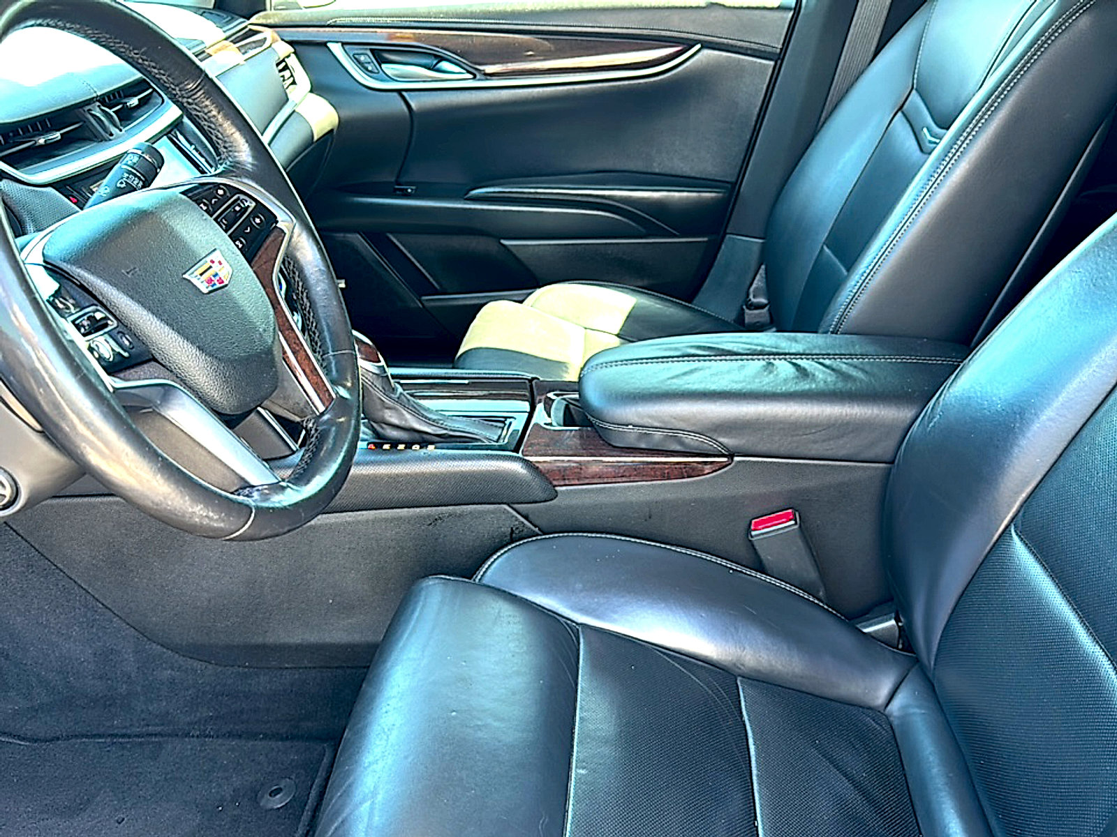 Used 2017 Cadillac XTS Luxury image 13