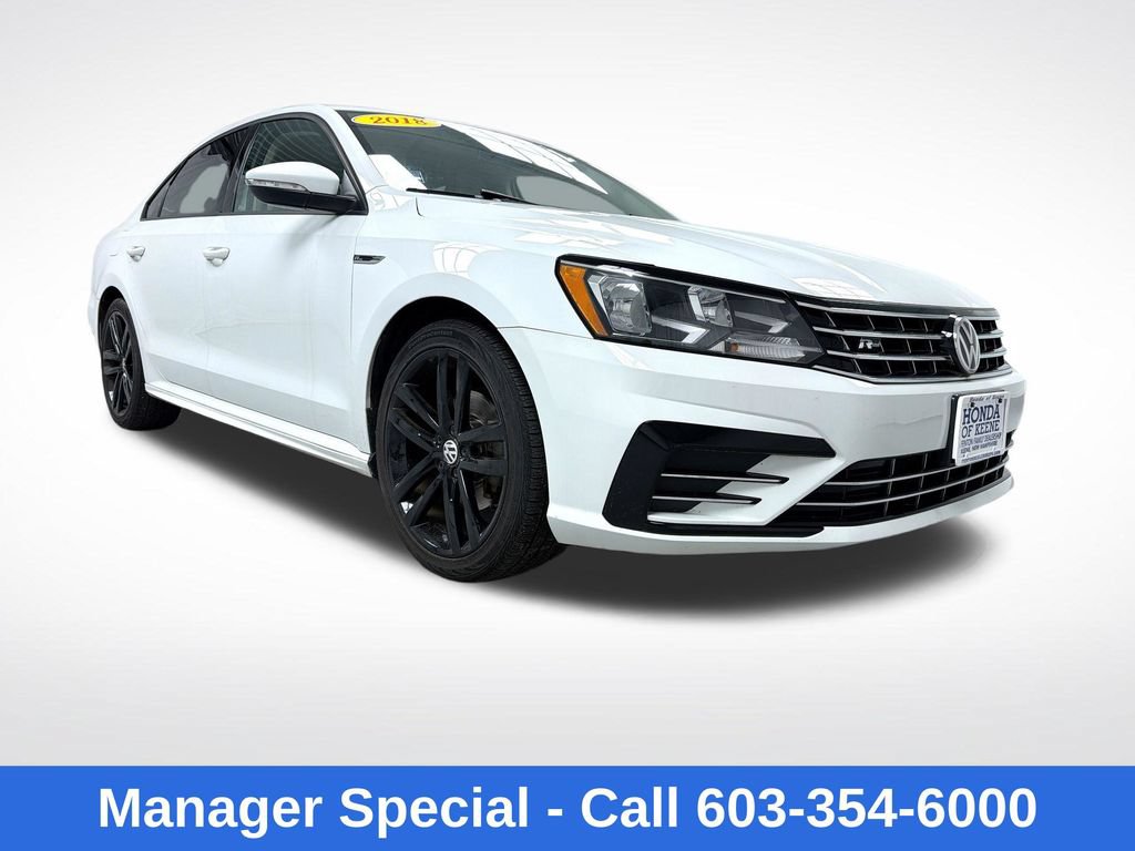 Used 2018 Volkswagen Passat 2.0T R-Line FWD image 1