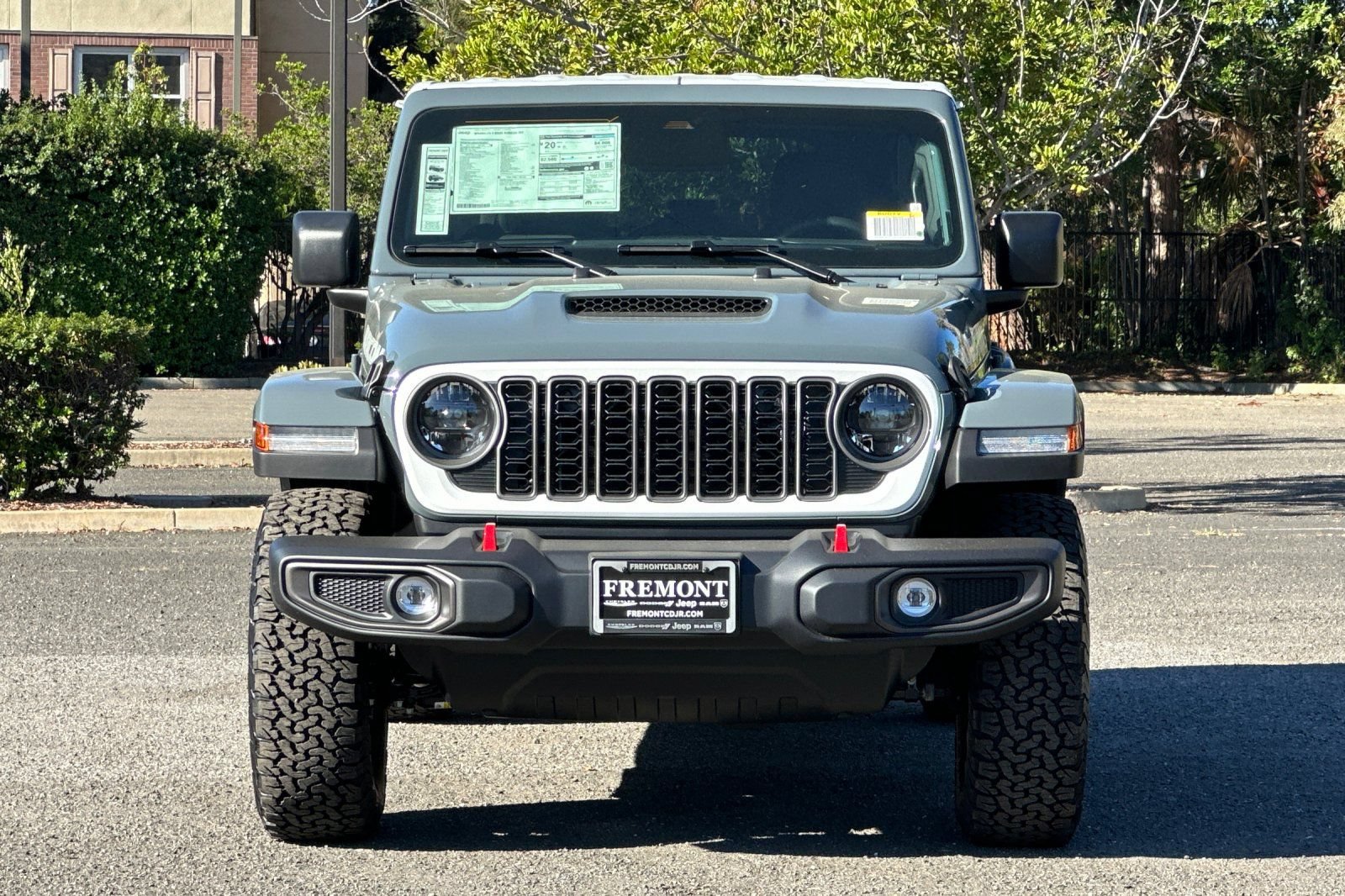 New 2026 Jeep Wrangler Unlimited Rubicon w/ Whitecap Package AWD/4WD image 8