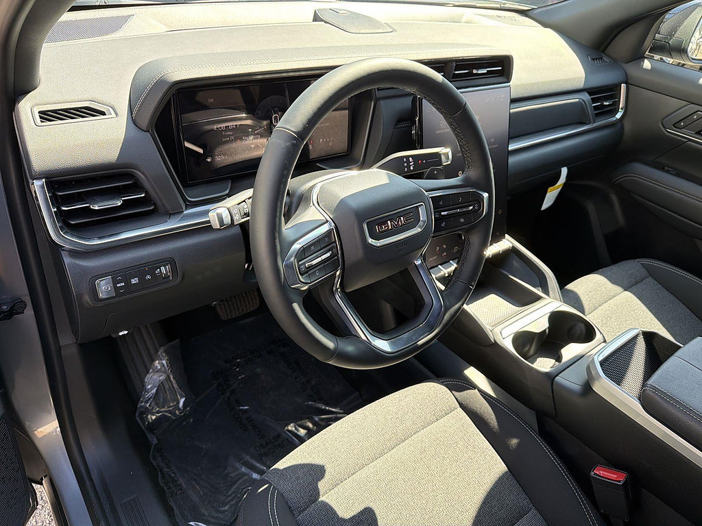 Used 2026 GMC Terrain Elevation w/ Black Edition FWD image 9