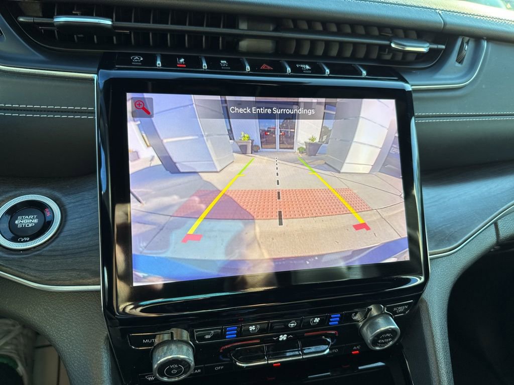 Used 2022 Jeep Grand Cherokee L Overland image 21