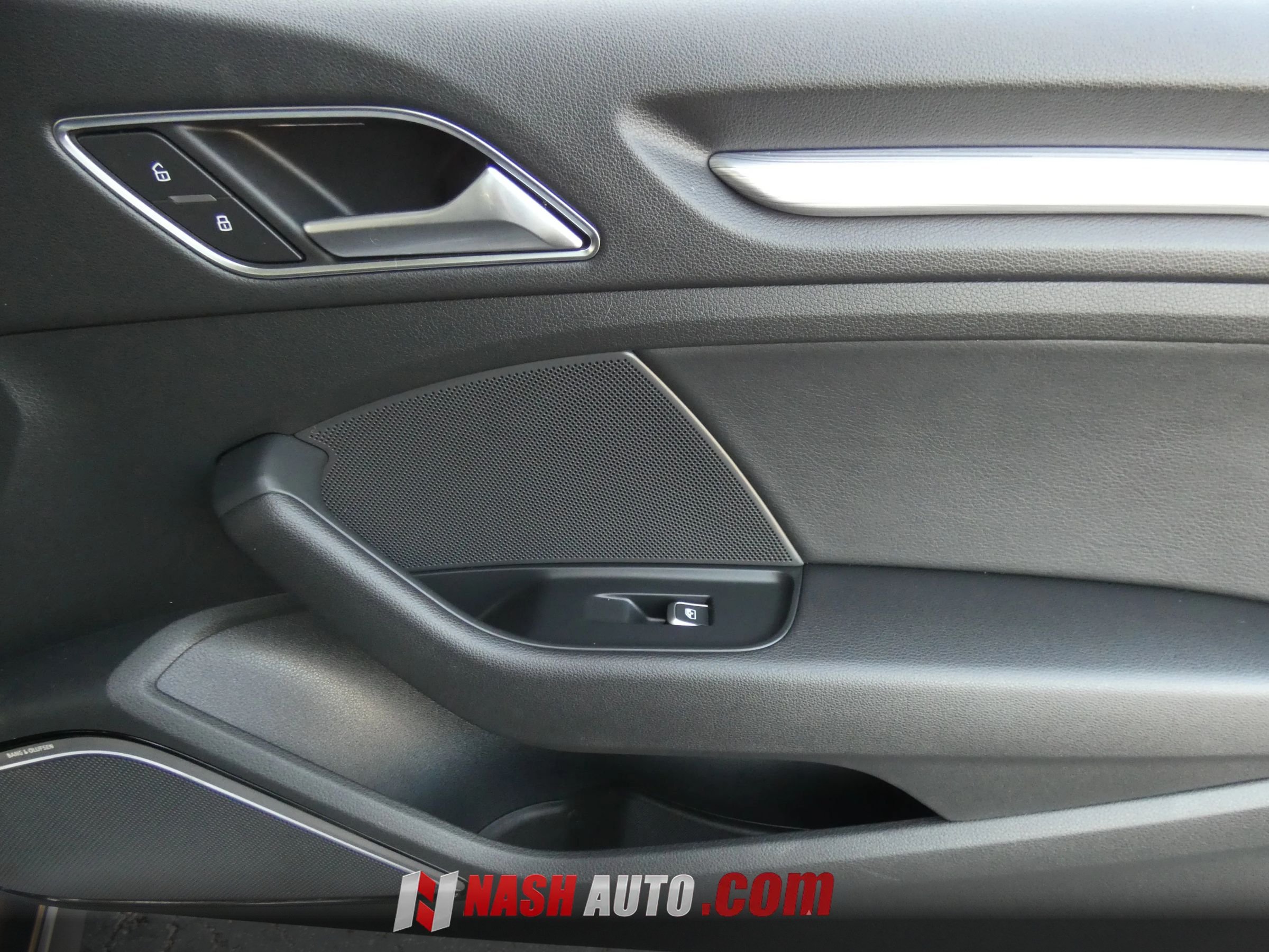 Used 2018 Audi A3 2.0T Premium Plus FWD image 33