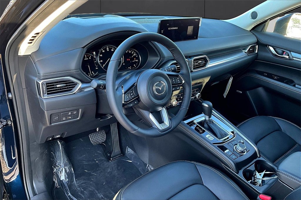 New 2025 MAZDA CX-5 AWD 2.5 S w/ Premium Plus Pkg image 6