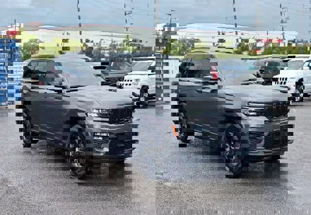 Certified 2024 Jeep Grand Cherokee Limited w/ Black Appearance Package
