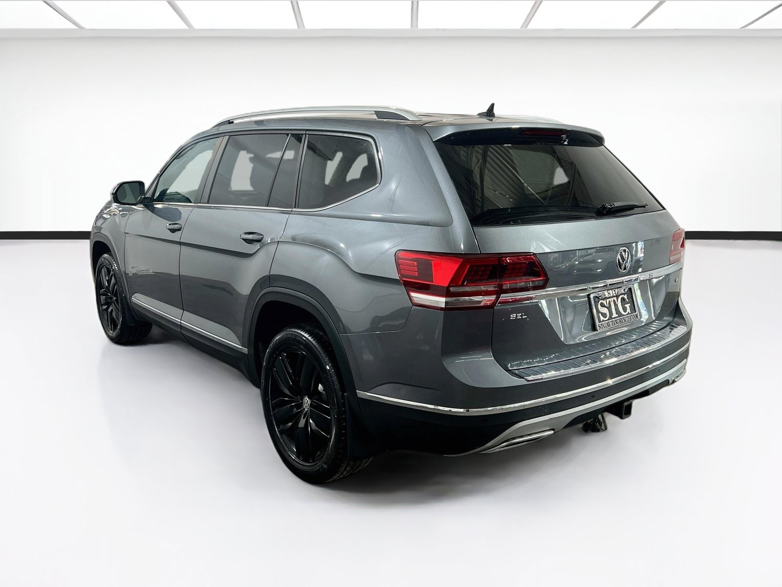 Used 2019 Volkswagen Atlas SEL FWD image 6