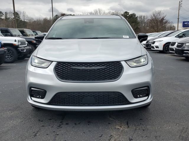 New 2026 Chrysler Pacifica Limited video 2