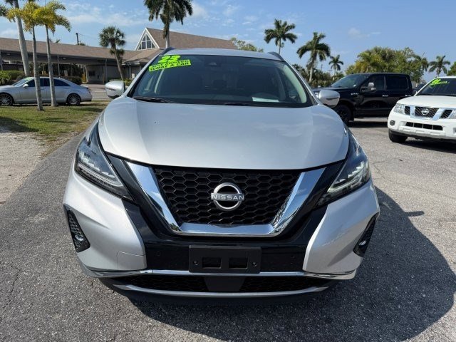 Used 2023 Nissan Murano SV image 2