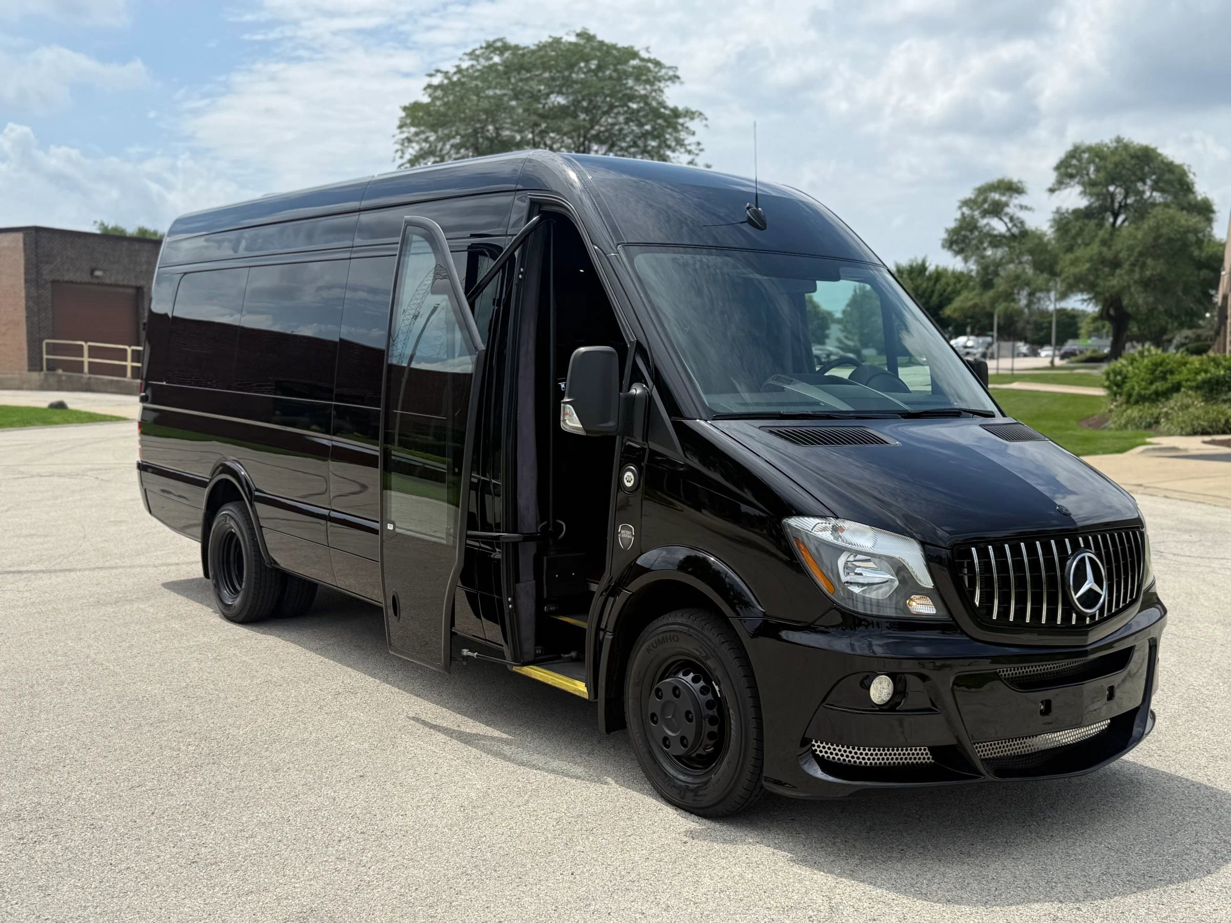 Used 2015 Mercedes-Benz Sprinter 3500 w/ Window Fleet Package image 2