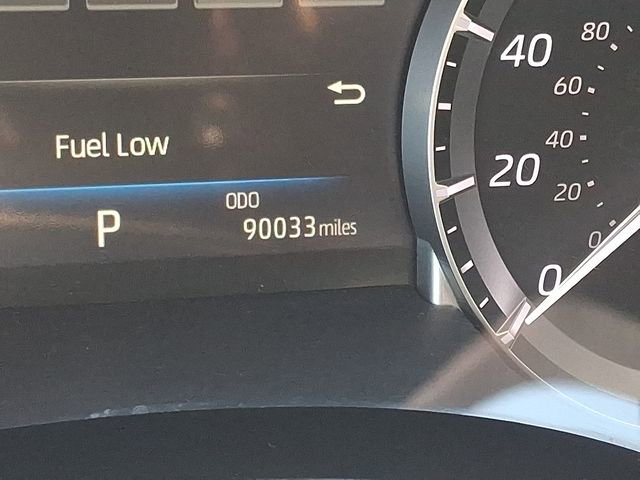 Used 2023 Toyota Highlander XLE image 21