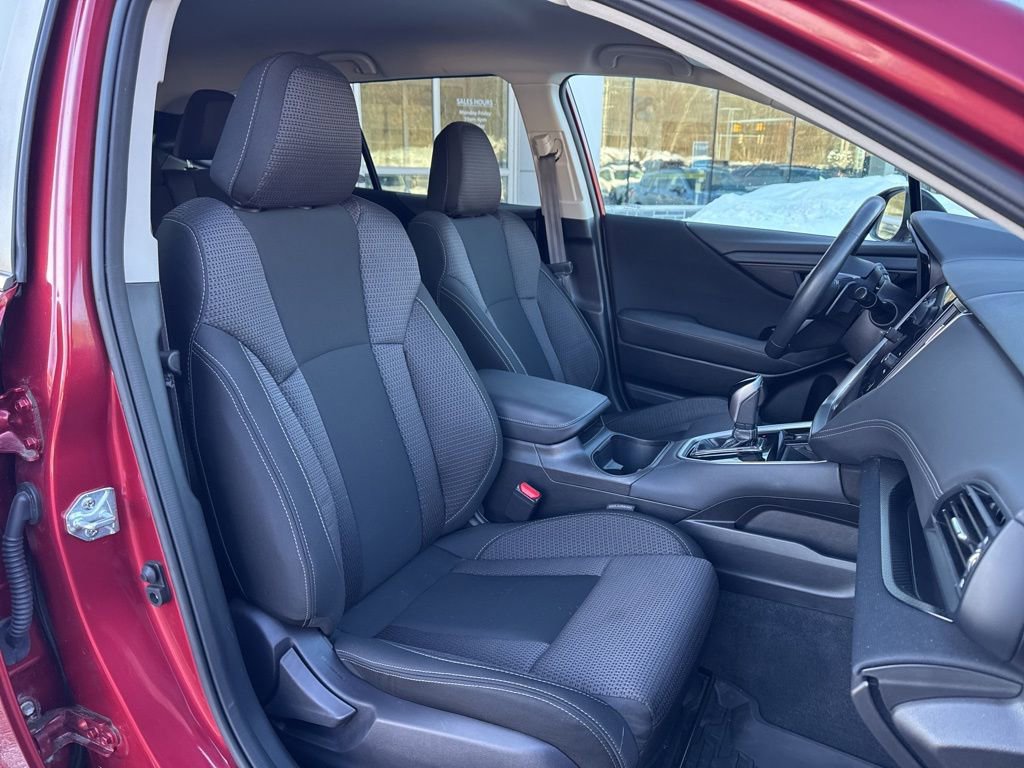 Used 2024 Subaru Outback Premium image 8