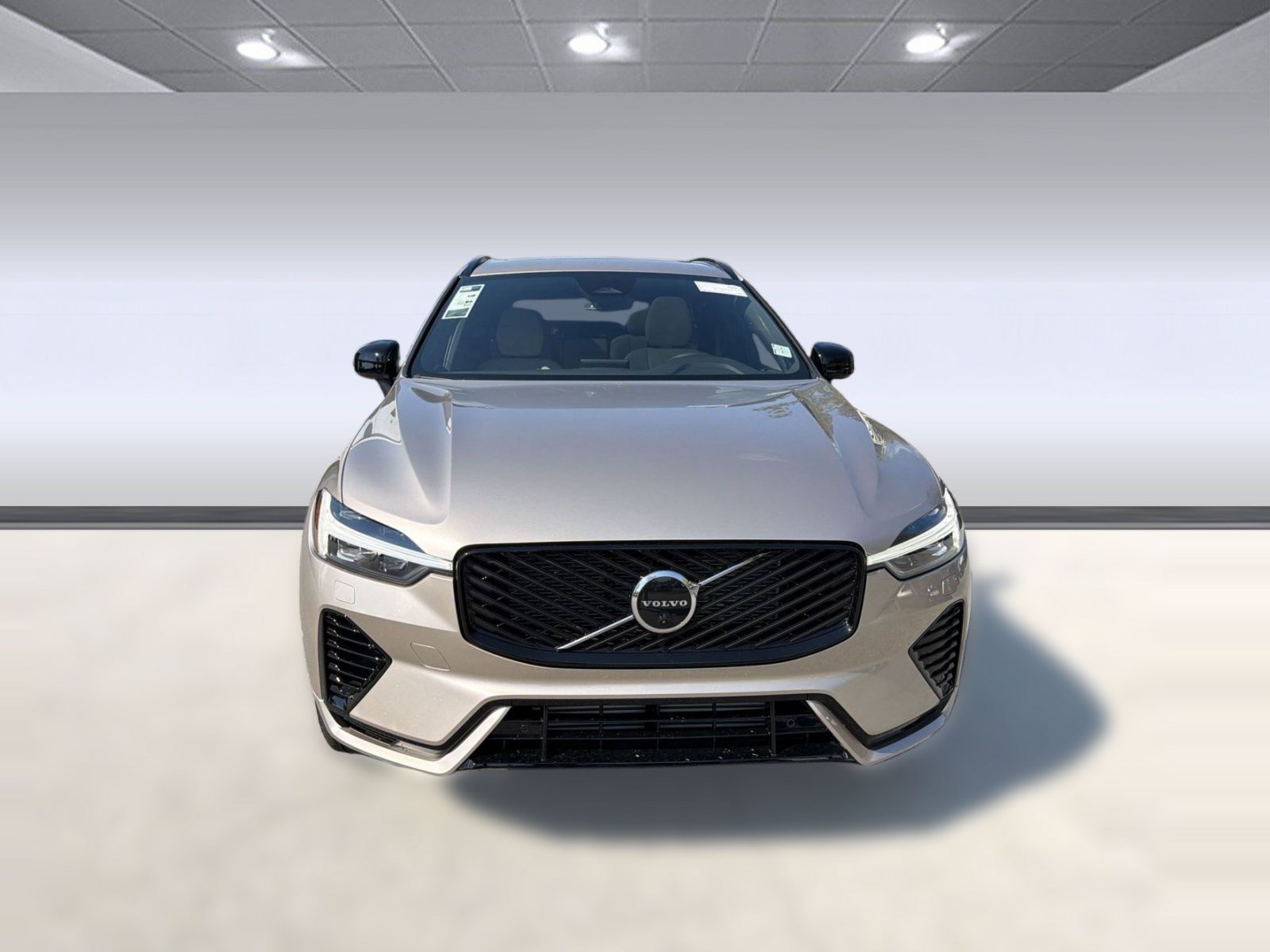 New 2026 Volvo XC60 T8 Plus w/ Climate Package AWD/4WD image 6
