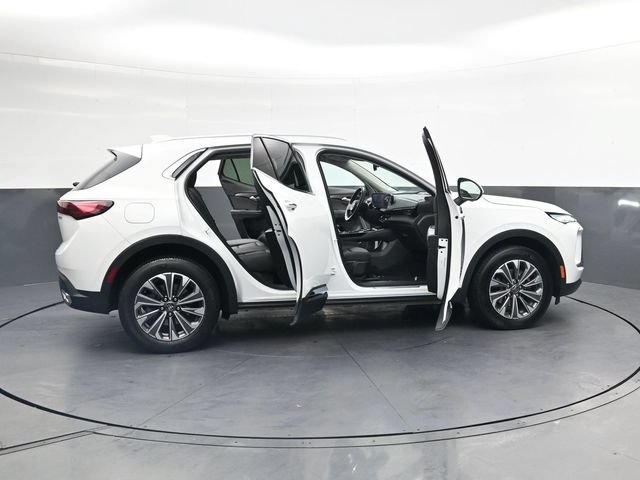 Used 2024 Buick Envision Preferred AWD/4WD image 41