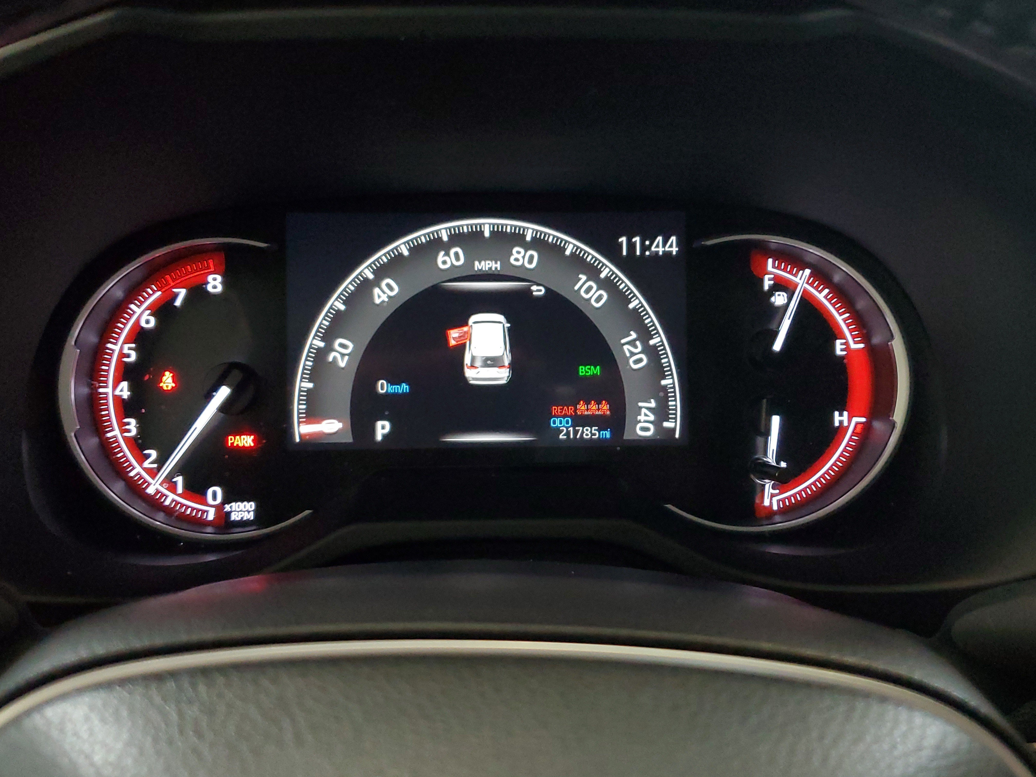 Used 2024 Toyota RAV4 XLE Premium FWD image 27