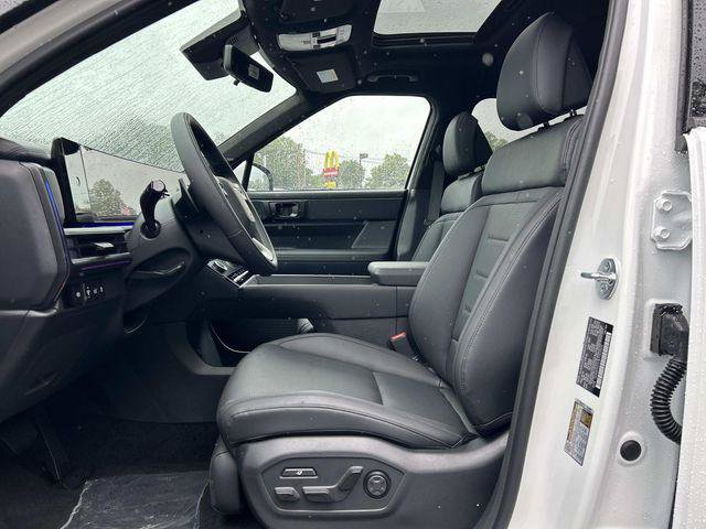 New 2026 Hyundai Santa Fe Calligraphy AWD/4WD image 7
