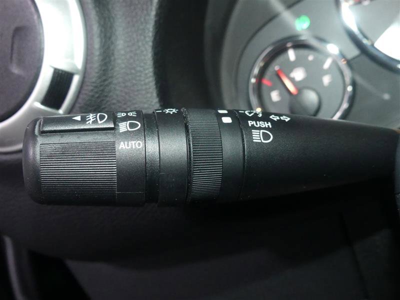 Used 2018 Jeep Wrangler Unlimited Sahara image 30