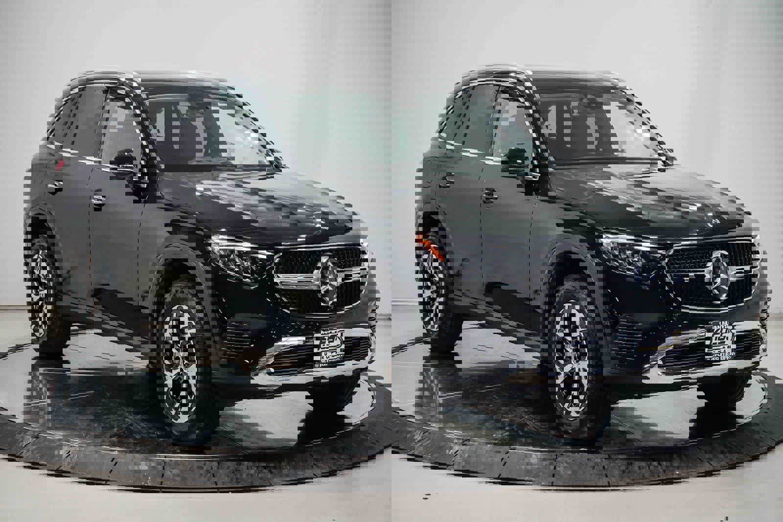 Certified 2025 Mercedes-Benz GLC 350e 4MATIC image 5