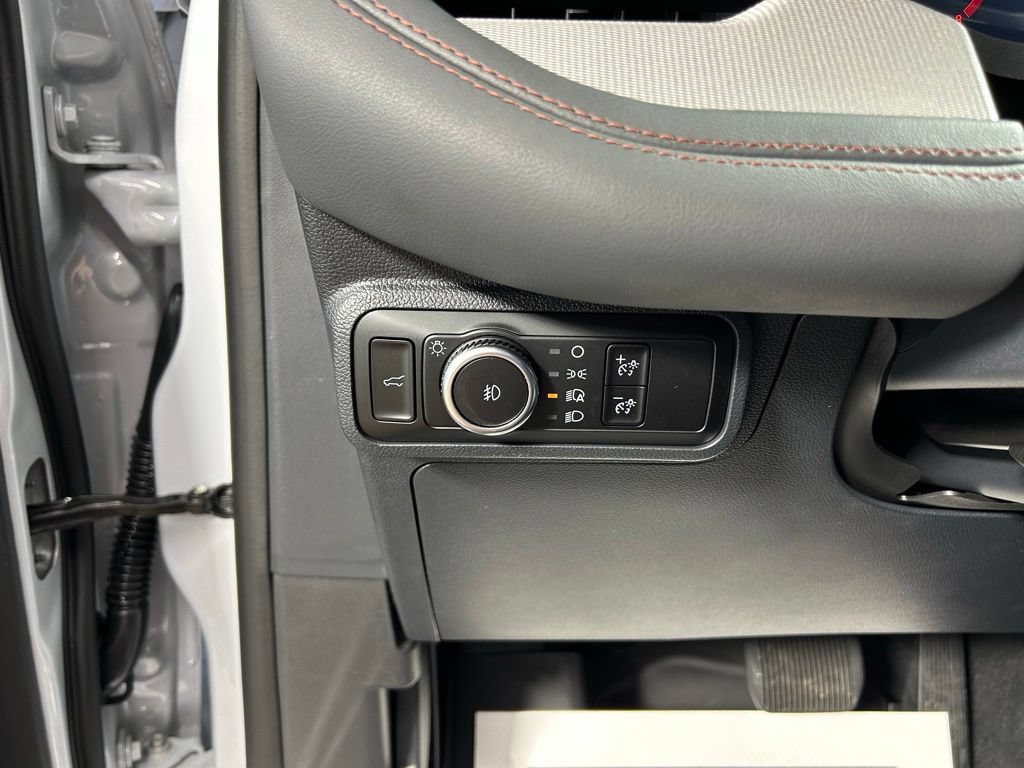 New 2026 Ford Explorer Active w/ Active Comfort Package AWD/4WD image 24