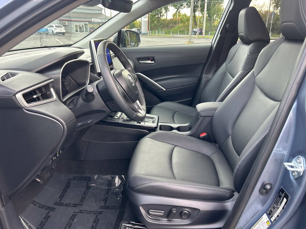 Certified 2026 Toyota Corolla Cross XLE w/ Convenience Package AWD/4WD image 9