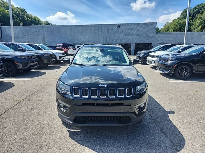 Used 2019 Jeep Compass Latitude w/ Cold Weather Group AWD/4WD video 2
