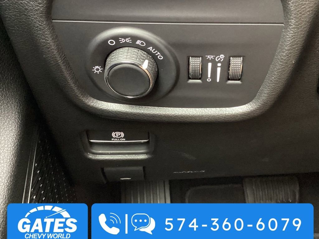 Used 2025 Jeep Grand Cherokee L Altitude image 28