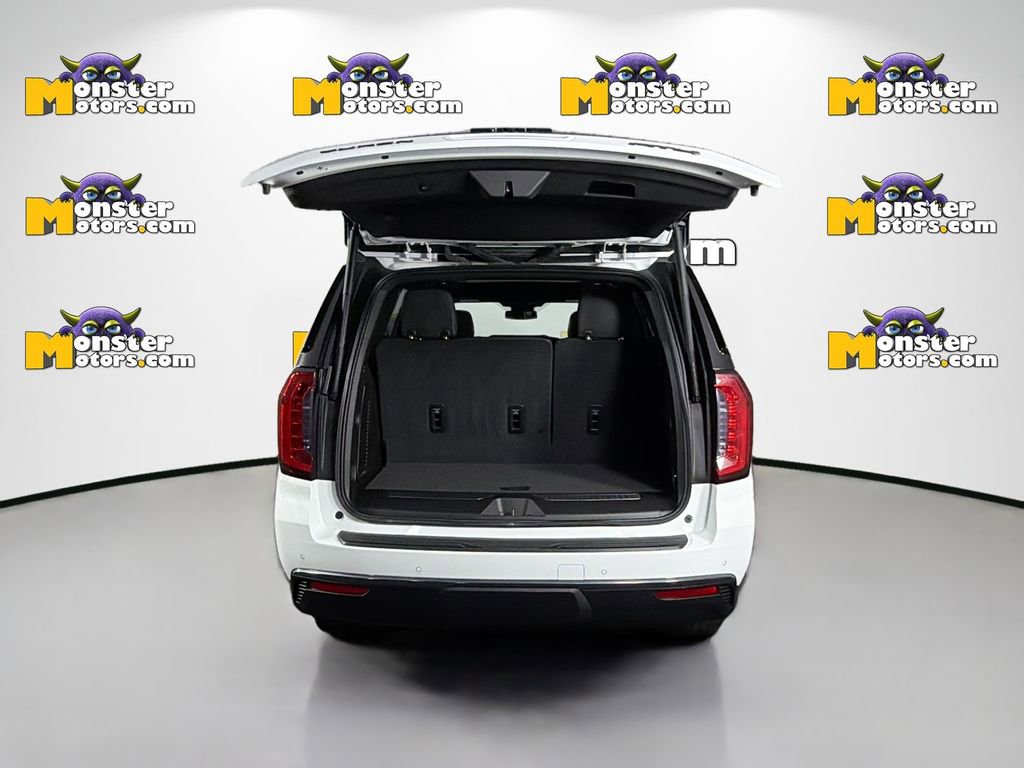 Used 2024 GMC Yukon AT4 AWD/4WD image 28