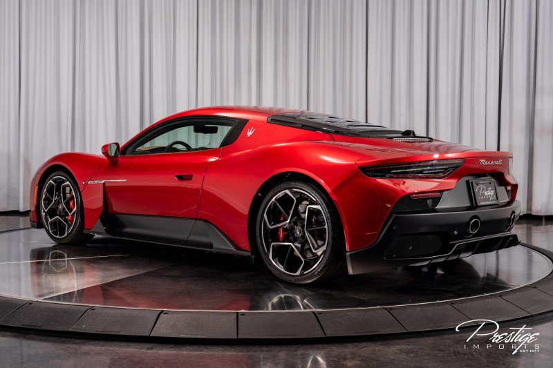 Used 2022 Maserati MC20 Coupe image 16