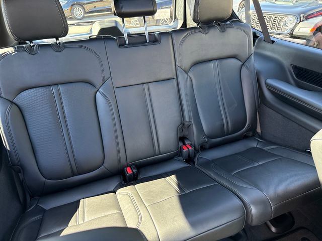 New 2026 Jeep Grand Wagoneer L Summit image 12