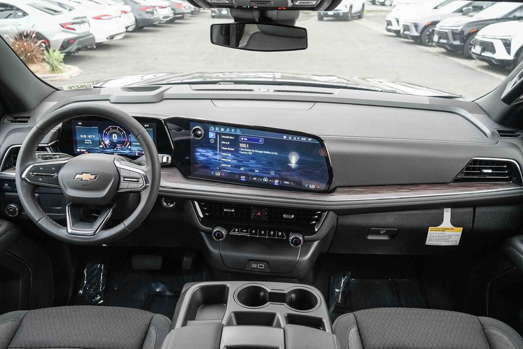 New 2026 Chevrolet Suburban LS RWD image 13