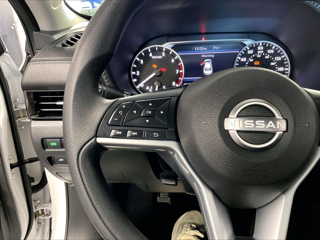 Certified 2024 Nissan Sentra SV FWD image 20