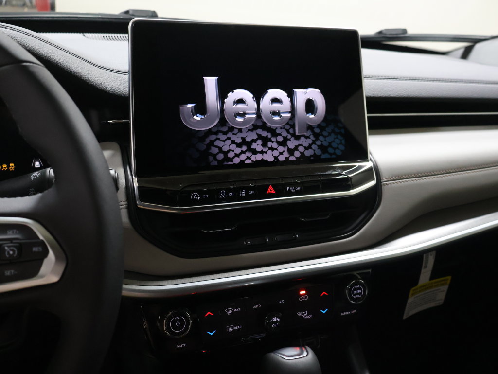 New 2026 Jeep Compass Limited AWD/4WD image 21