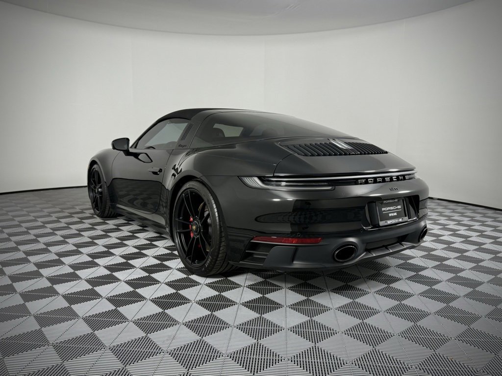 Used 2023 Porsche 911 Targa 4 GTS image 3