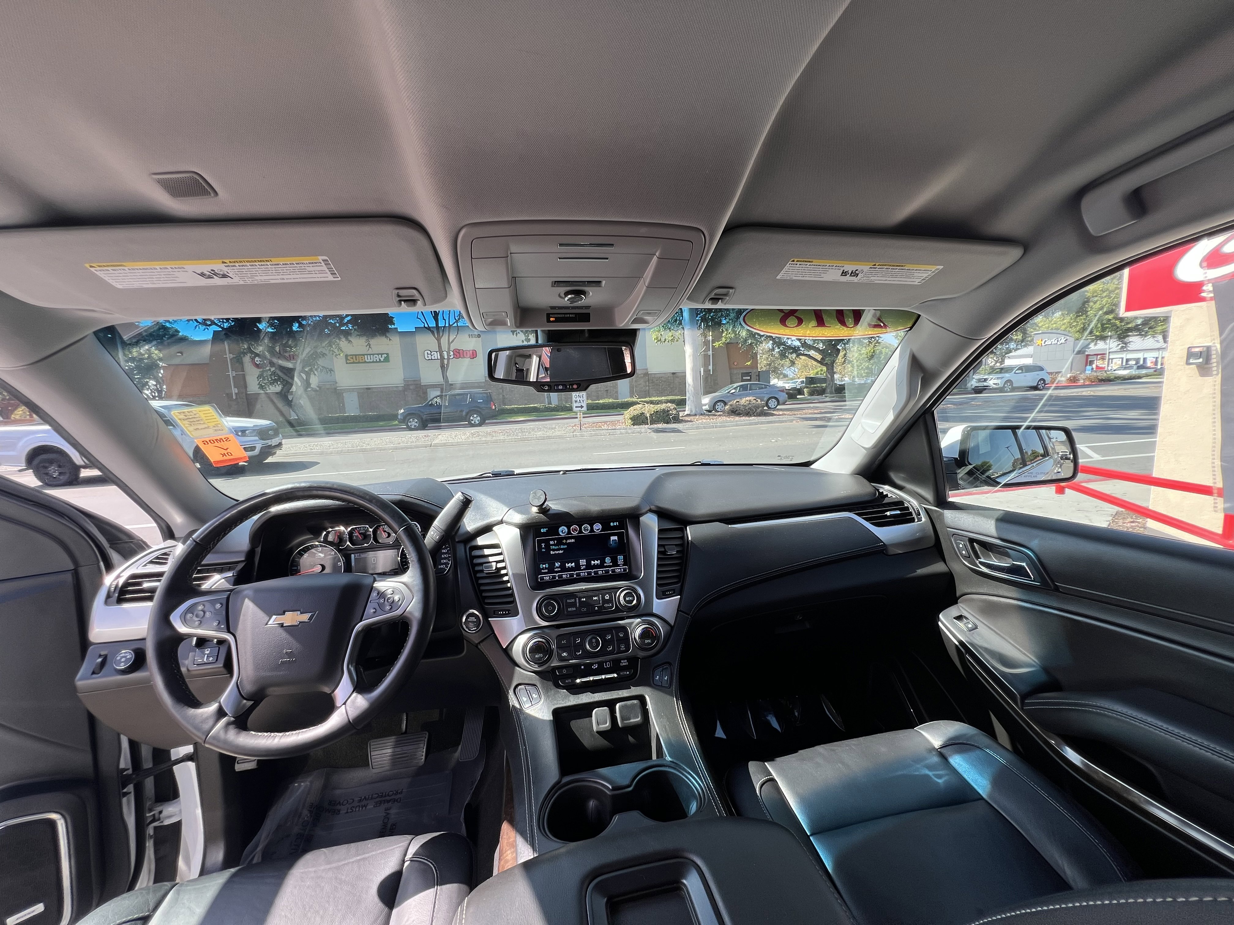 Used 2018 Chevrolet Tahoe LT w/ Luxury Package image 17