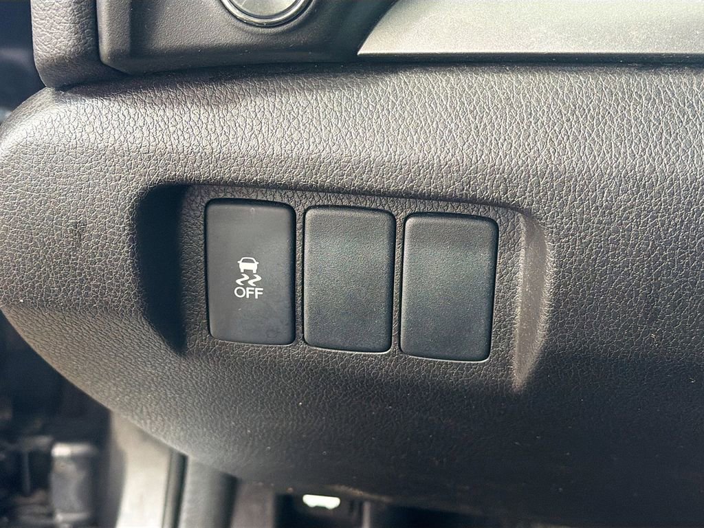 Used 2013 Acura ILX Hybrid w/ Technology Package FWD image 10