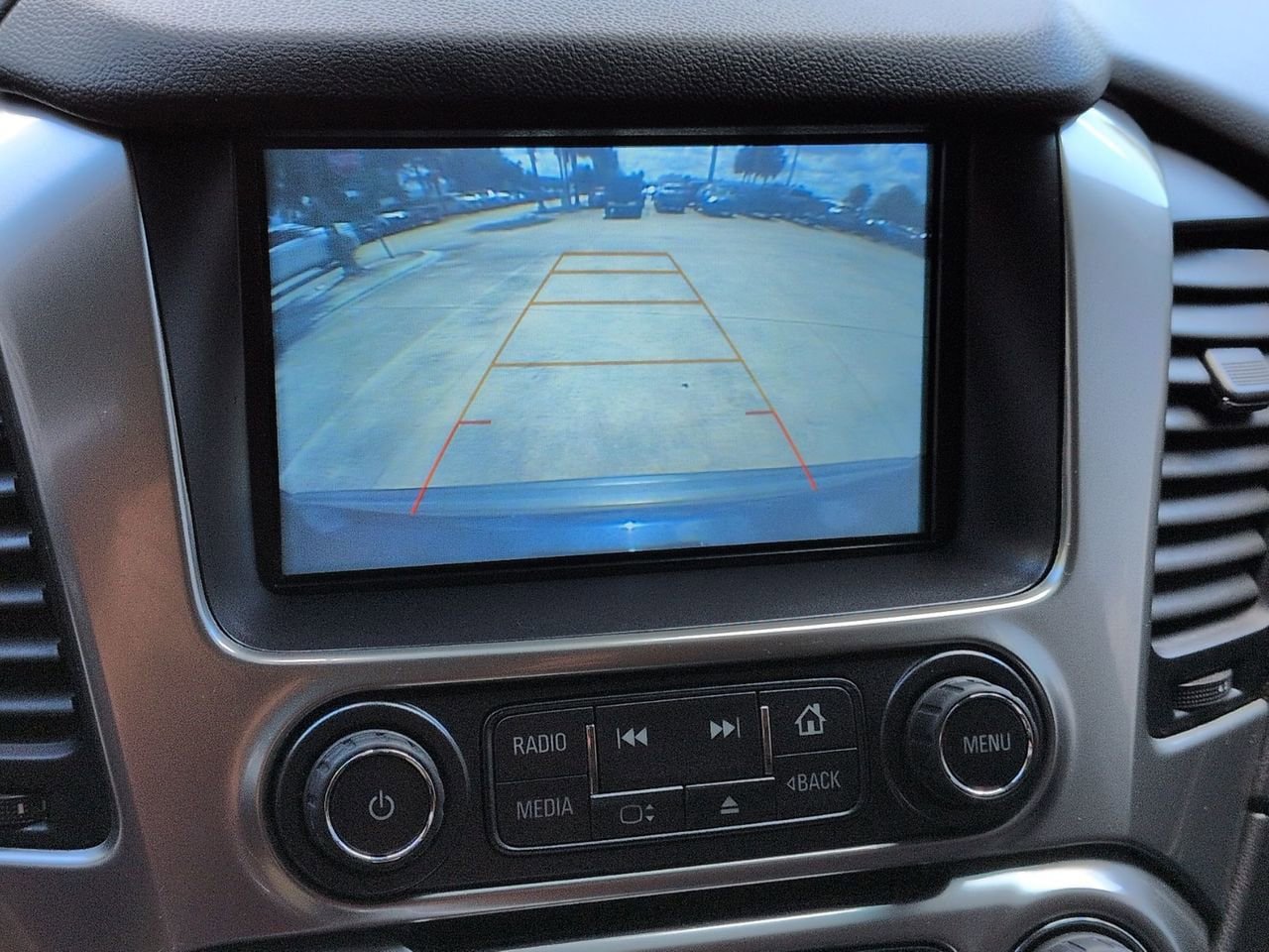 Used 2019 Chevrolet Tahoe LT AWD/4WD image 17