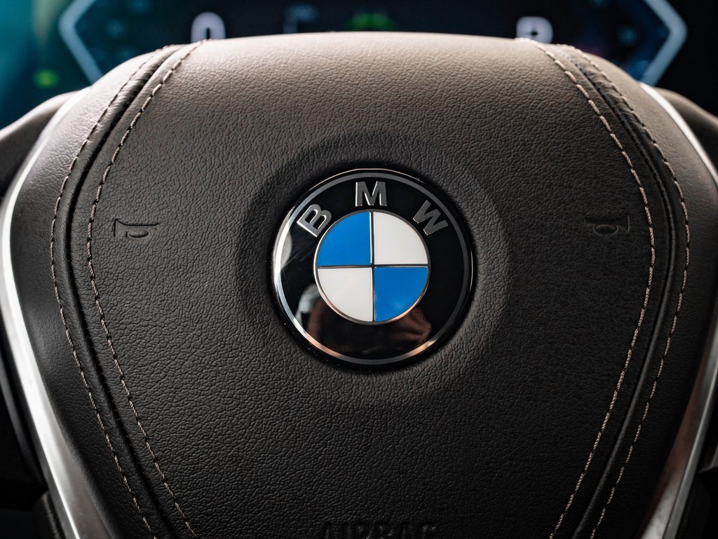 Certified 2025 BMW X5 xDrive40i image 28