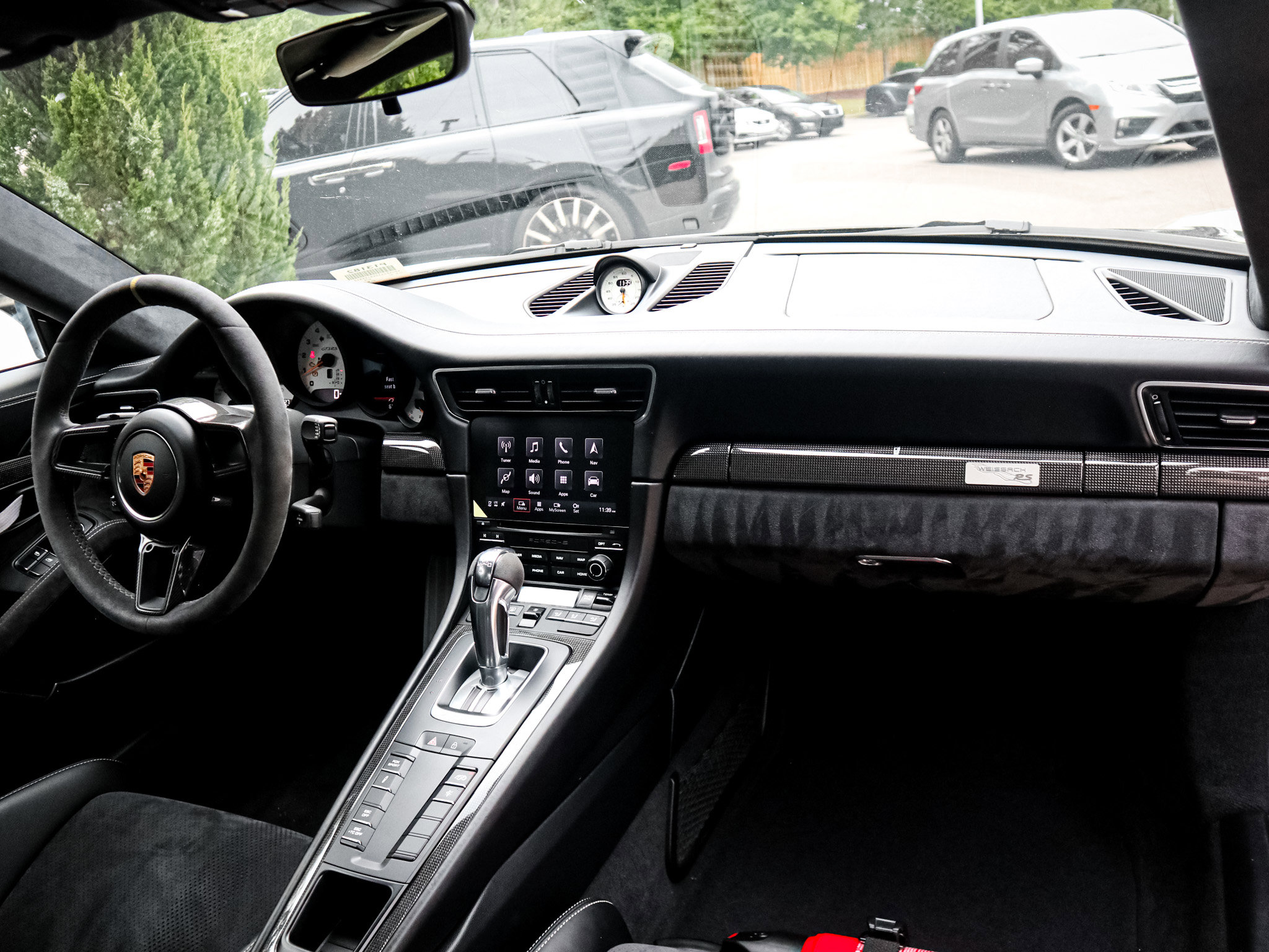 Used 2019 Porsche 911 GT3 RS w/ Weissach Package RWD image 28