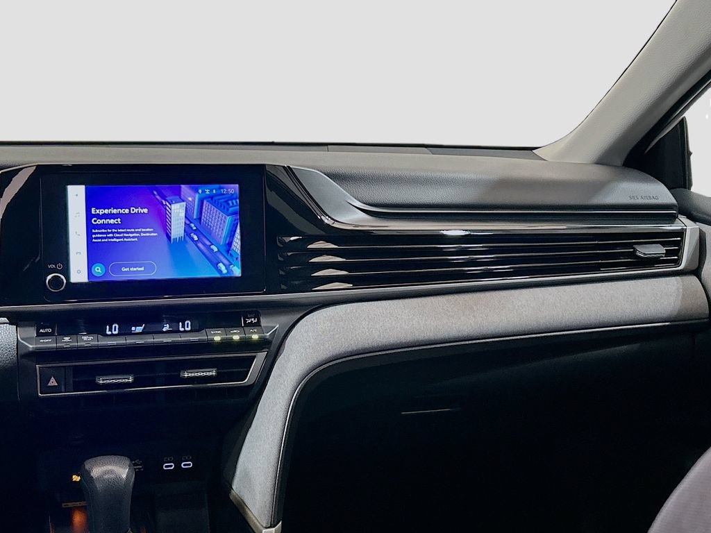 Used 2025 Toyota Camry LE w/ Convenience Package FWD image 20