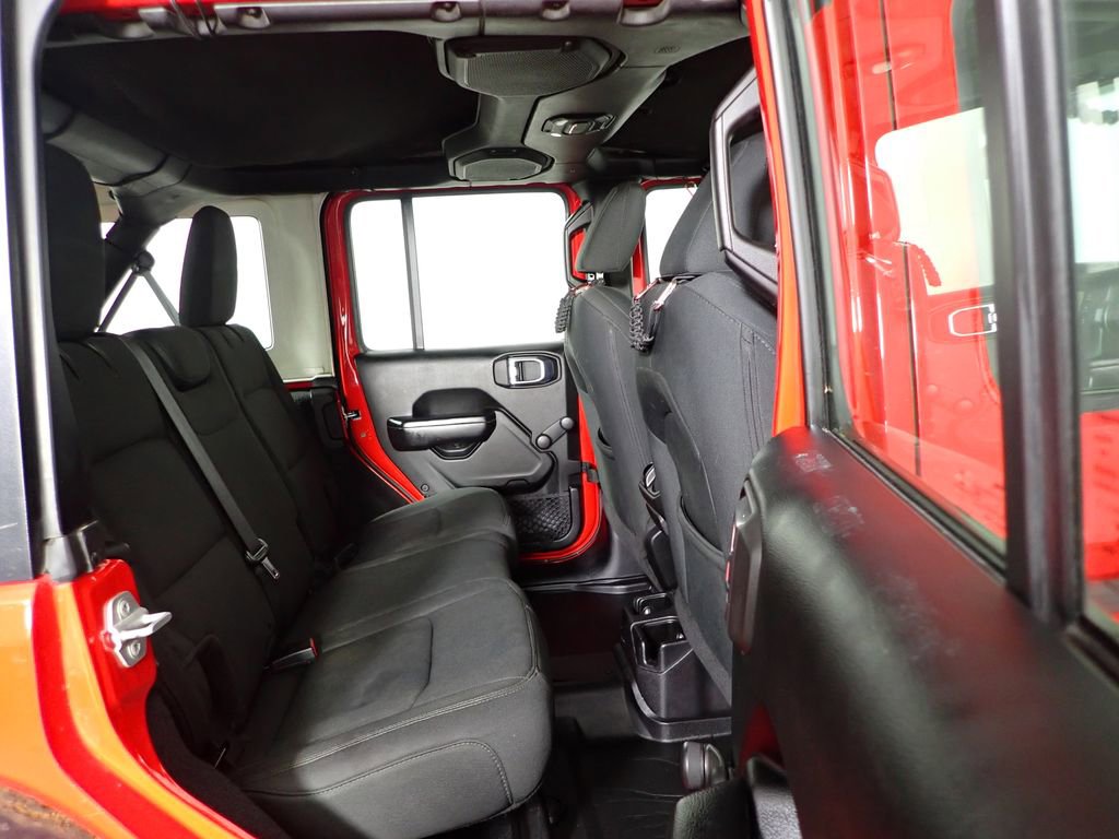 Used 2018 Jeep Wrangler Unlimited Sport image 28