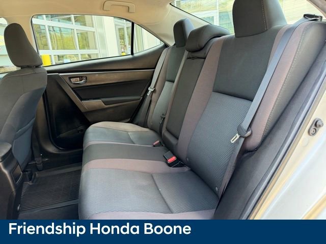 Used 2018 Toyota Corolla LE FWD image 31