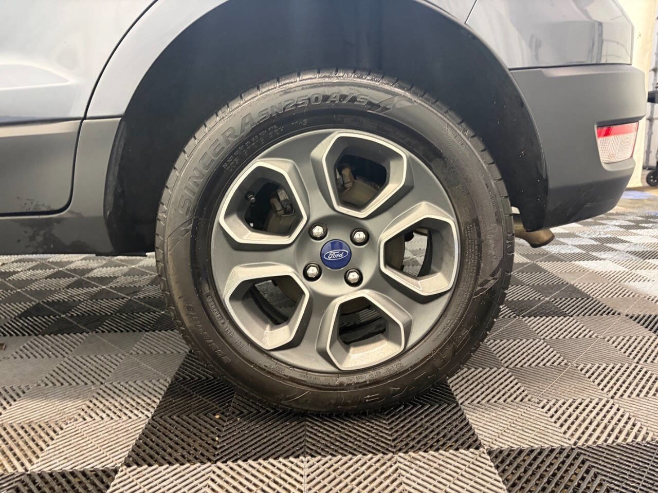 Used 2020 Ford EcoSport S AWD/4WD image 26