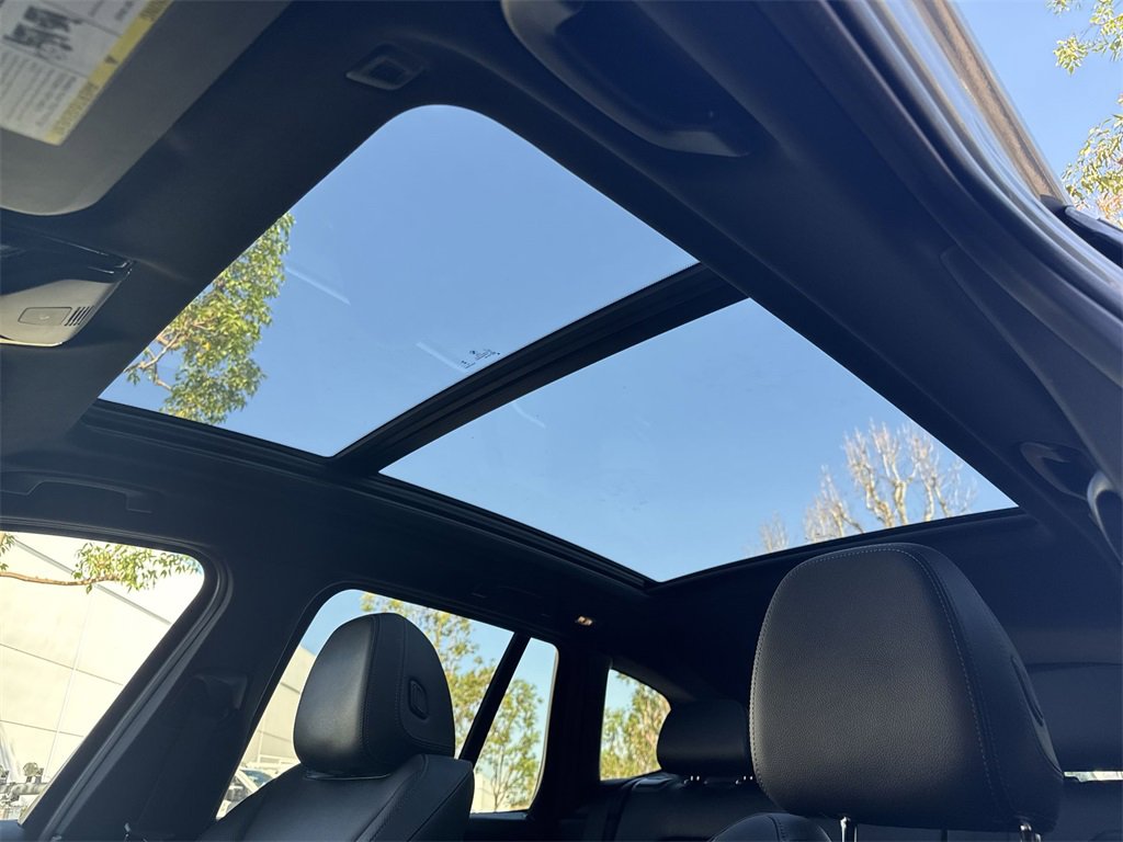 Used 2024 BMW X3 xDrive30i w/ Premium Essential Package image 16