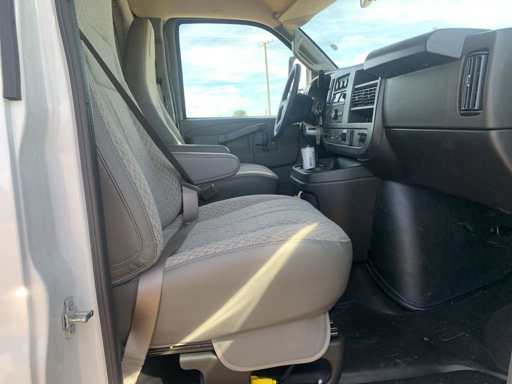 New 2026 Chevrolet Express 3500 w/ Power Convenience Package RWD image 26