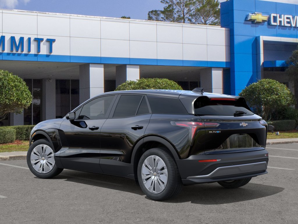 New 2027 Chevrolet Blazer EV LT FWD image 3