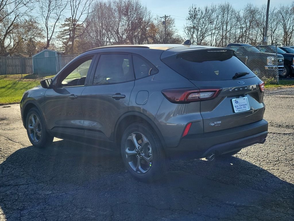New 2026 Ford Escape ST-Line w/ Cold Weather Package image 6