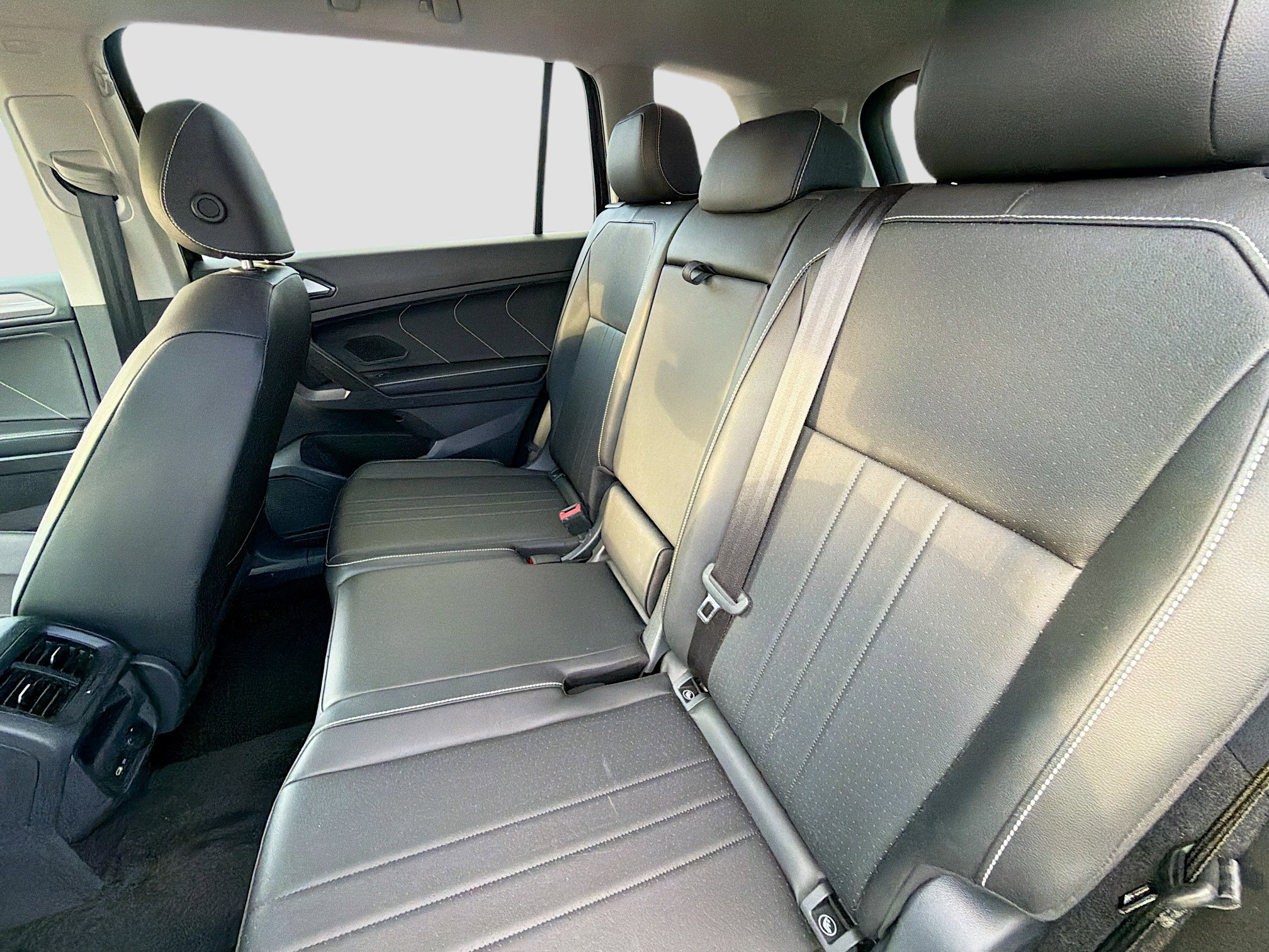 Used 2023 Volkswagen Tiguan SE image 19